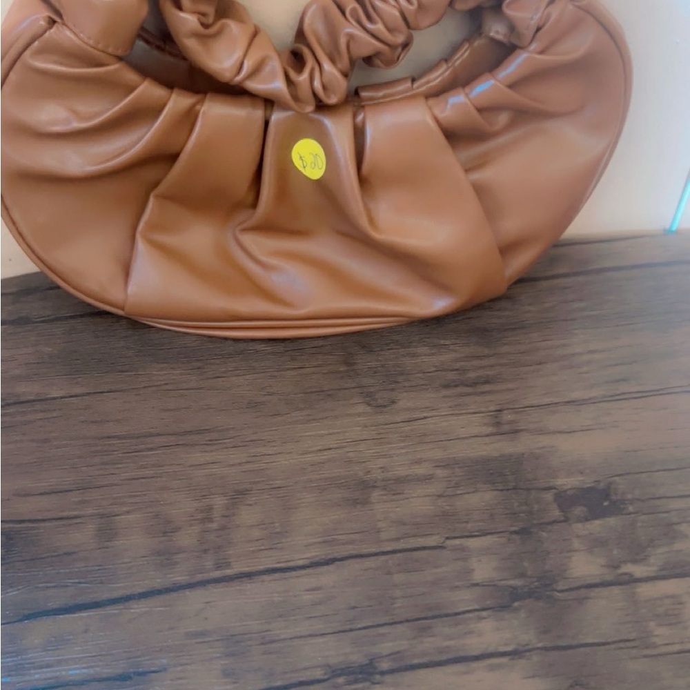 Elegant Tan Women's Bag